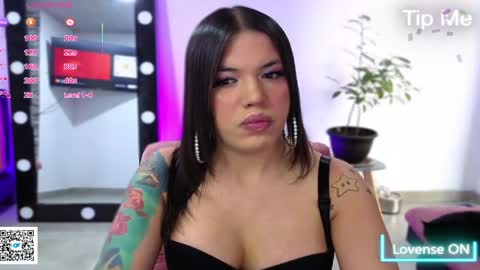 Ashley online show from May 24, 8:14 pm