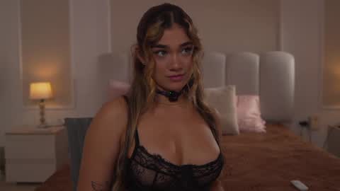  Ashley  online show from January 17, 12:15 am