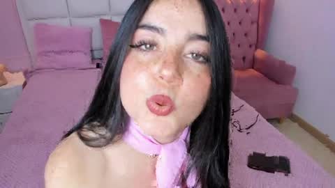 ashley_petit online show from May 5, 1:30 pm