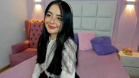 ashley_petit online show from May 31, 1:18 pm