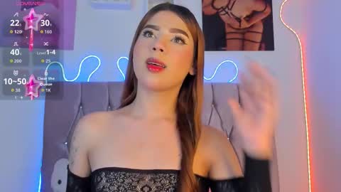 Snapshot of ashley_piinkk chatting on October 18, 9:10 am Ashley online show from October 18, 9:10 am