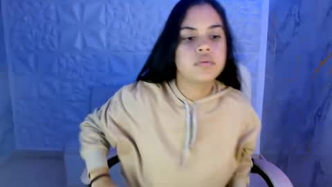 Ashley online show from May 31, 3:04 am