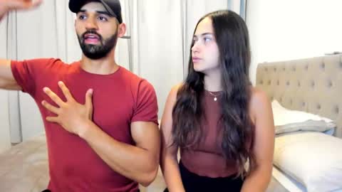 Snapshot of ashleyandzamir chatting on October 17, 11:18 pm Ashley Zamir online show from October 17, 11:18 pm