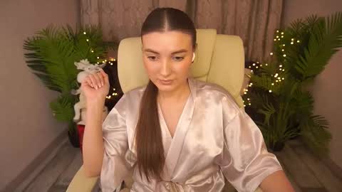 ashleybaee online show from January 5, 5:27 pm