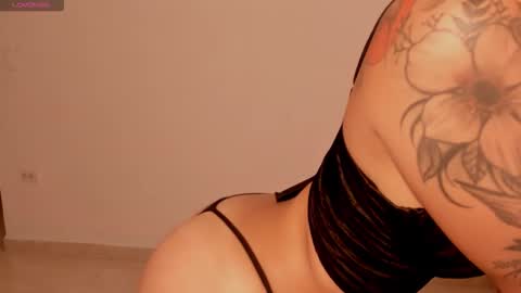 dahiana online show from November 1, 5:26 pm