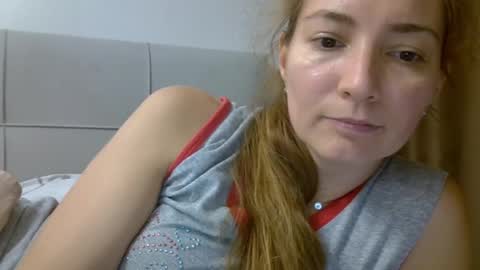 Snapshot of ashleyspice chatting on September 26, 11:03 am Ashley online show from September 26, 11:03 am