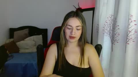 ASHLEY online show from May 5, 2:58 pm