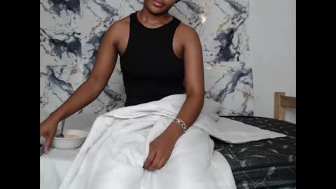 ashleyt255 online show from May 20, 6:47 pm
