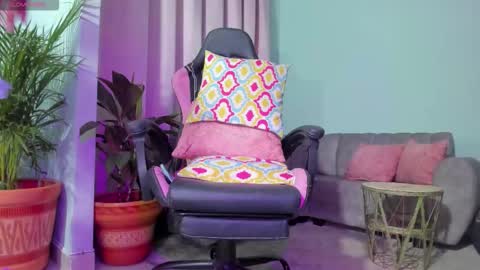 ASHLEY online show from March 12, 2:50 am