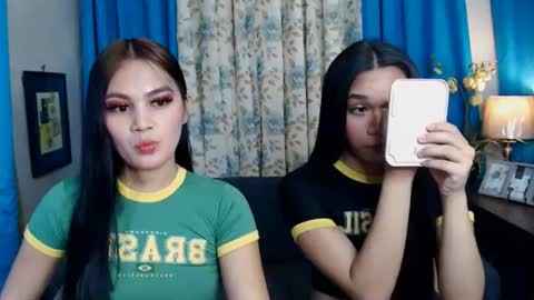 ashliemanlapaz online show from July 4, 1:12 am