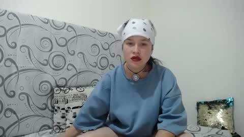 Snapshot of ashly_93 chatting on December 18, 4:09 am engel online show from December 18, 4:09 am