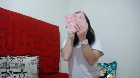 Snapshot of ashly_93 chatting on December 30, 3:36 am engel online show from December 30, 3:36 am