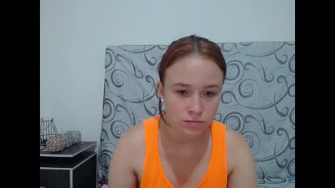 Snapshot of ashly_93 chatting on January 19, 8:39 am engel online show from January 19, 8:39 am