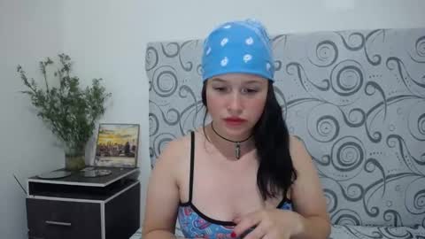 Snapshot of ashly_93 chatting on March 10, 3:34 am engel online show from March 10, 3:34 am