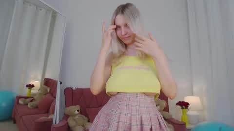ashly_cherry online show from February 20, 11:43 am