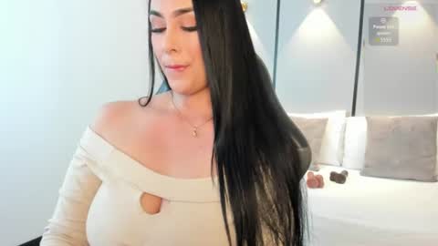 Snapshot of ashly_moonn chatting on June 29, 12:05 pm A S H L Y online show from June 29, 12:05 pm