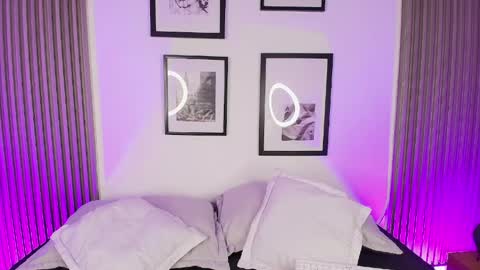    online show from April 13, 2:06 am