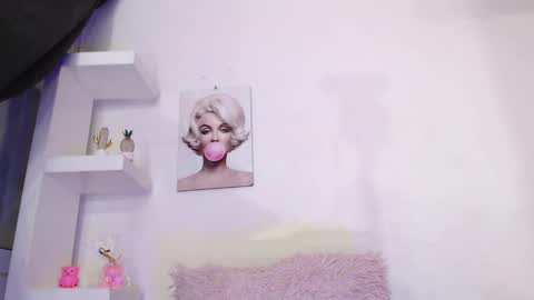 Snapshot of ashlyvesneva chatting on March 4, 7:11 pm  Ashly online show from March 4, 7:11 pm