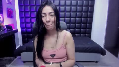 ashlyy sweet  online show from March 29, 1:33 pm