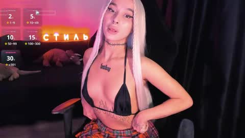 Mila online show from May 8, 5:24 am
