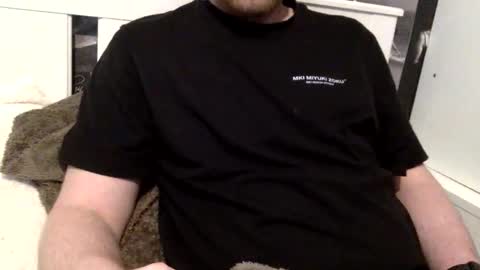 Snapshot of asho11223344 chatting on March 3, 10:10 am asho11223344 online show from March 3, 10:10 am