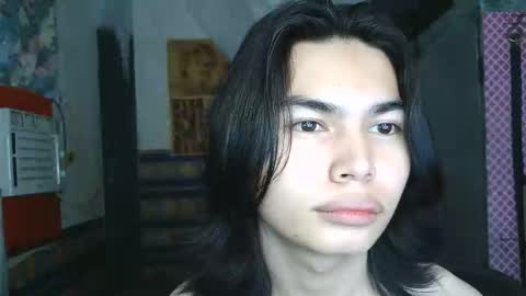 asian_babyboi online show from April 3, 7:45 pm