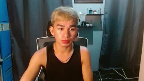 asian_chick931262 online show from January 12, 5:18 pm