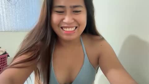 Snapshot of asian_cumwetme chatting on June 11, 6:00 am cathy online show from June 11, 6:00 am