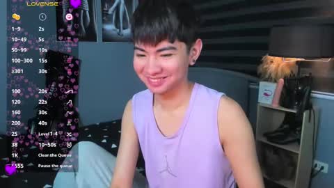 Snapshot of asian_cutie20 chatting on December 9, 4:56 am Aidan online show from December 9, 4:56 am