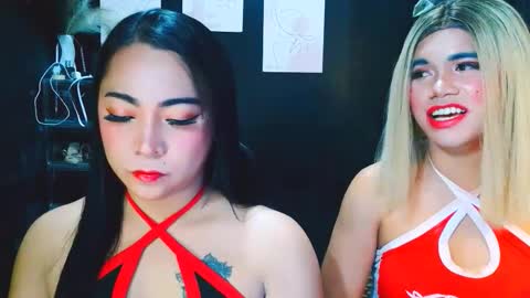 Snapshot of asian_evelyn chatting on March 26, 8:09 am evelyn online show from March 26, 8:09 am