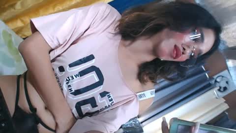 Snapshot of asian_hotsexy chatting on July 28, 5:12 pm asian_hotsexy online show from July 28, 5:12 pm