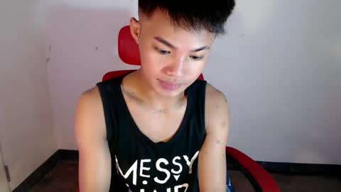 asian_lover05 online show from May 17, 9:22 pm