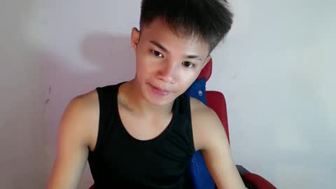 asian_lover05 online show from May 23, 4:11 pm