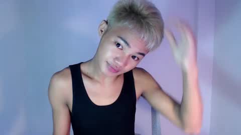 asian_lover05 online show from July 18, 7:06 pm