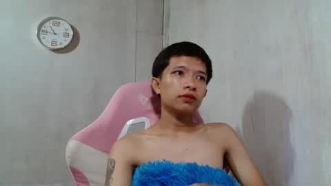 asian_macky online show from May 21, 2:46 pm