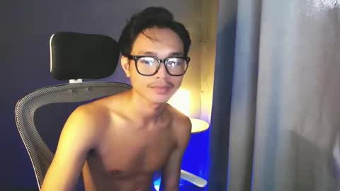 cCALL ME MJ online show from May 23, 7:56 am