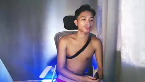 cCALL ME MJ online show from May 29, 6:33 am
