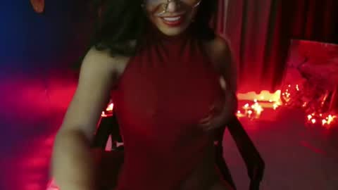 Lovely online show from October 5, 2:21 am