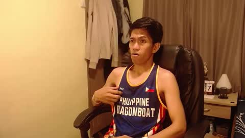 Chad online show from November 27, 6:32 pm