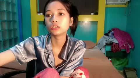 Snapshot of asian_slade chatting on May 10, 7:02 am asian_slade online show from May 10, 7:02 am