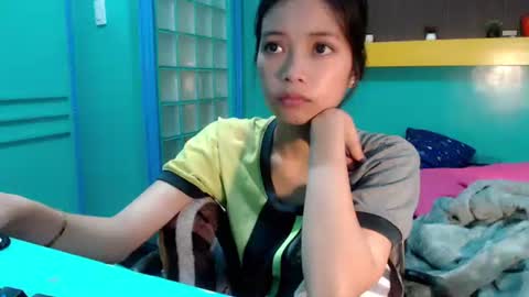 Snapshot of asian_slade chatting on May 23, 4:50 am asian_slade online show from May 23, 4:50 am