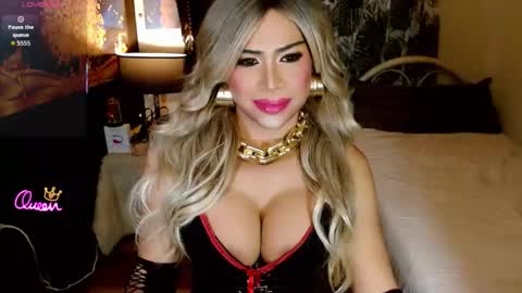 nicole online show from March 18, 5:16 pm