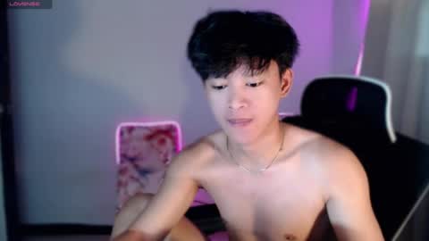 asianbrilee online show from June 24, 1:37 am
