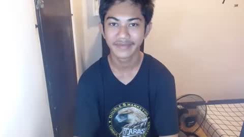 Snapshot of asiancockhero22 chatting on January 3, 2:10 am HERO online show from January 3, 2:10 am