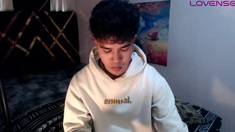 asiancum_peter online show from March 18, 2:47 am