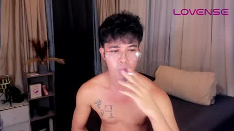 asiancum_peter online show from May 30, 2:08 am