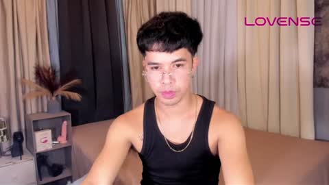 asiancum_peter online show from June 16, 1:41 am