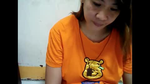 Snapshot of asiancutie143 chatting on October 19, 1:28 am asiancutie143 online show from October 19, 1:28 am