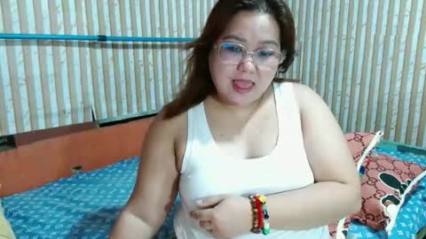 asiancutiechubby online show from January 19, 1:04 pm