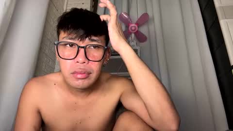 Snapshot of asianexploder69 chatting on April 7, 12:05 pm asianexploder69 online show from April 7, 12:05 pm